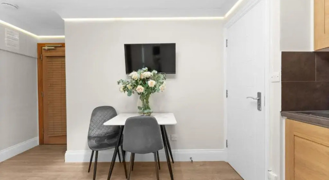 Студия Economy Цокольный этаж Cleveland Residences Russell Square