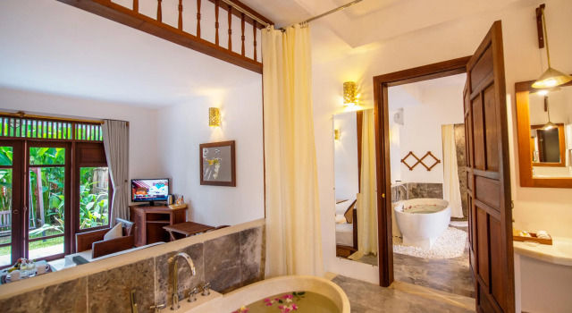 Семейный номер Deluxe Legacy Hoi An Resort