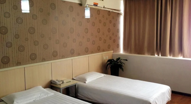 New City Inn, Boek Hotel Hotels in Shaanxi met parkeren, Parkeren