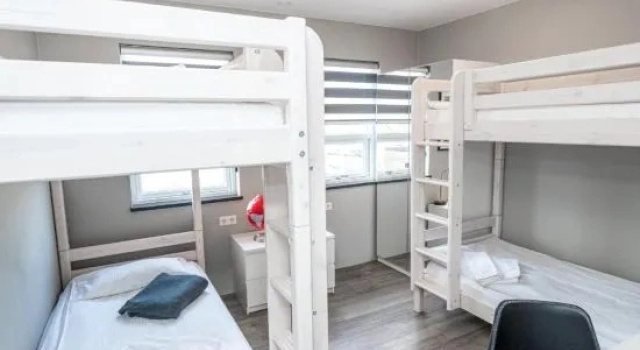Четырёхместный номер Economy Anqiu Xindongfang Hotel