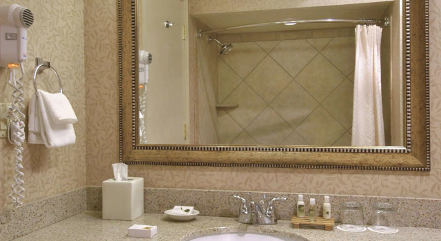 Семейный люкс Red Lion Hotel Coos Bay