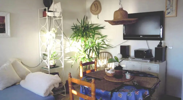 House With 2 Bedrooms in El Chaparral, With Wonderful sea View, Enclos, Book Hotel Hoteller i El Chaparral med parkering, Parkering