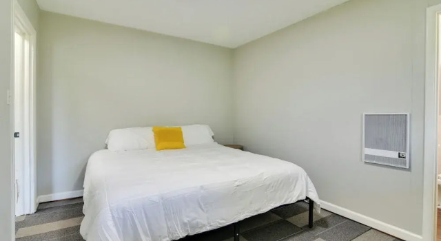 Table Rock Lake Condo: Boat, Fish, Swim!, Забронировать Апартаменты/квартира Отели Table Rock Lake с парковкой, Парковка
