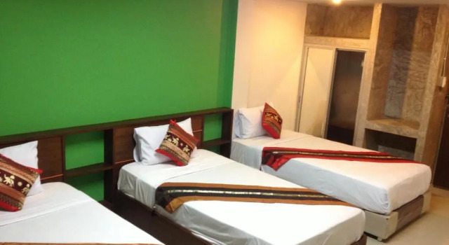 Двухместный номер Deluxe с балконом и с красивым видом из окна City Ratsada Lampang