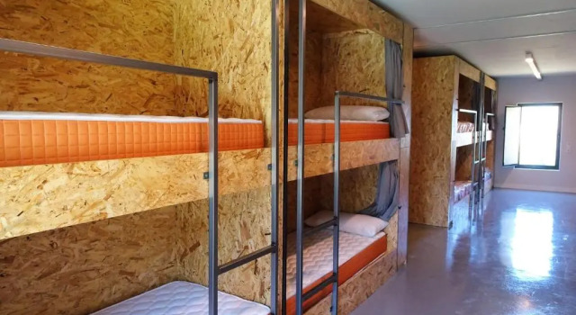 Albergue Santiago 15 Monforte, Забронировать Отель Монфорте-де-Лемос Ribeira Sacra