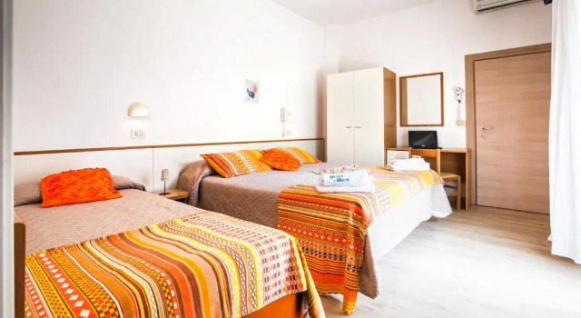 Четырёхместный номер Classic Hotel Rex