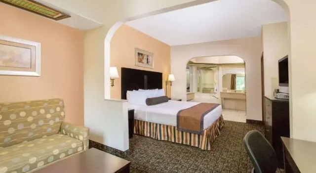 Двухместный люкс Quality Inn & Suites Monticello