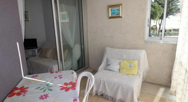 Appartement Le Grau-du-Roi, 2 pièces, 4 personnes - FR-1-307-48, Rezerwuj Apartament Hotele w Camargue z parkingiem, Parking