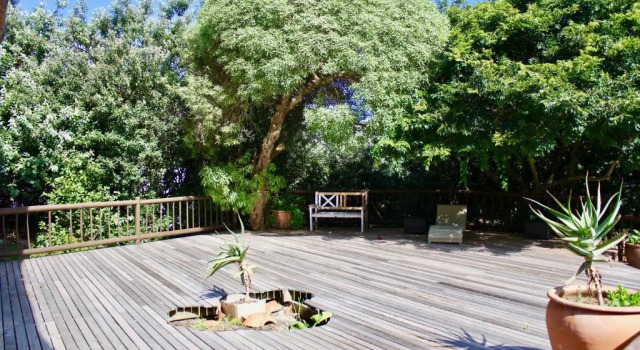 Коттедж с 4 комнатами St Francis Holiday Home