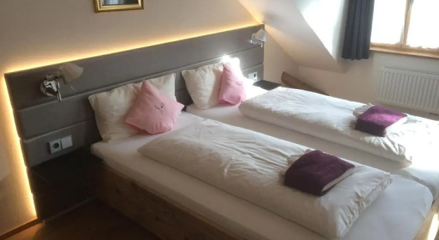 Zum Hirschen -  hotel & gasthaus beim stöckeler