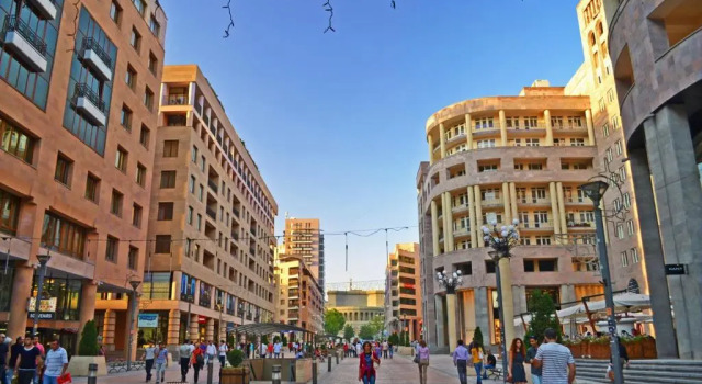Apartment on Republic Square