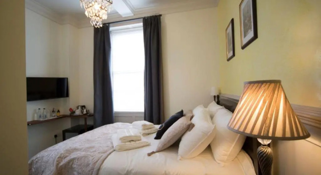 Двухместный номер Economy East Walls Hotel