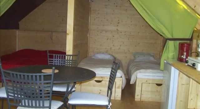 Camping La Cascade De Venosc, Забронировать Кемпинг Ле-дез-Альп Oisans