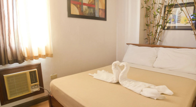 Isabelle Garden Hotel & Suites