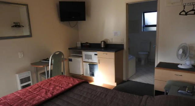 Студия Abode Motel