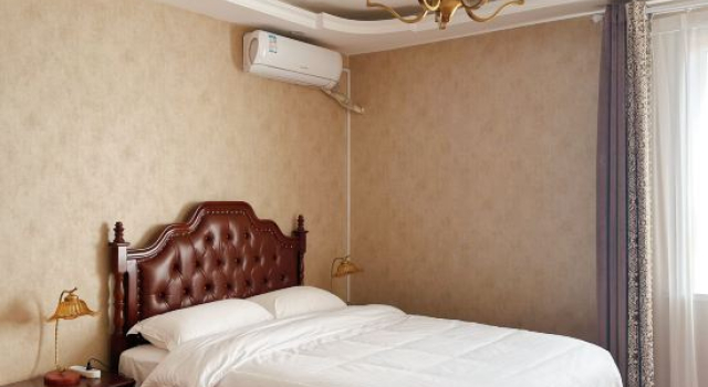 Люкс Deluxe Yining Yishui No.8 B&B