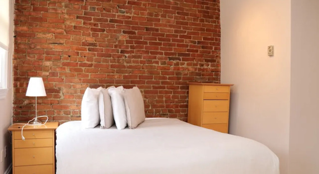 Студия Deluxe Maverick Suites at 402 Columbus Ave