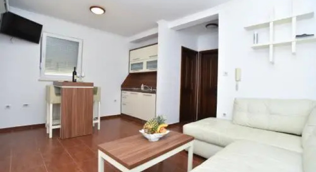 Apartment Dzaleta II, Book Apartment Sveti Stefan 