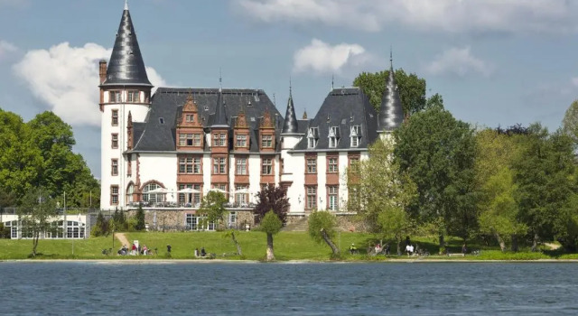 Двухместный номер Standard с видом на озеро Seehotel Schloss Klink