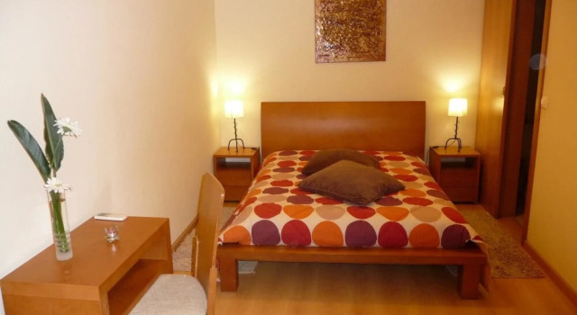 House With 2 Bedrooms in Vila de Rei, With Wonderful Mountain View and, Book Hotel Vila de Rei 