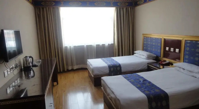 Двухместный номер Standard Overseas Tibetan Hotel