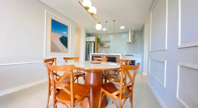 223f   Belíssimo Apartamento Em Canto Grande
