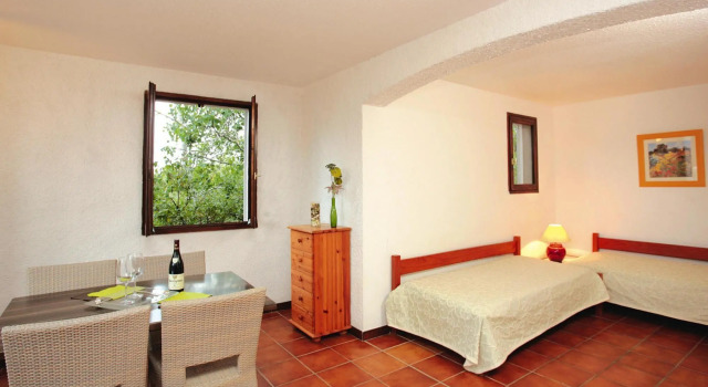 Res. La Vallicella, Moriani-Plage, Apartment with terrace or balcony
