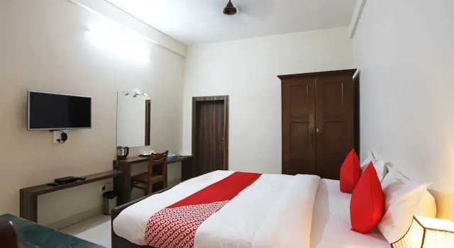 Blue Lotus Club And Resorts by OYO Rooms