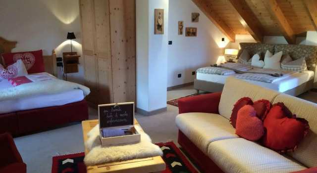 Bio Boutique Hotel Laurino, Забронировать Бутик-отель Отели в центре Кавалезе с завтраком, отели в центре Кавалезе с завтраком