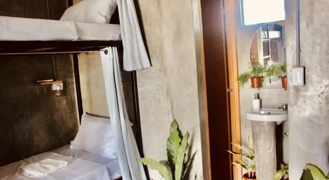 Hangover Hostel, Boek Hostel Basdiot Visayas
