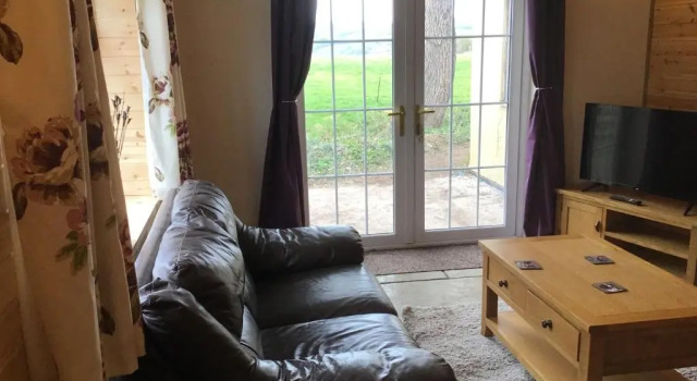 Коттедж 1 Bed Lodge-sleeps 4-pet Friendly-free Parking
