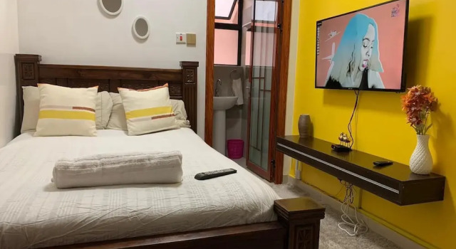 Студия Deluxe Lux Suites Kileleshwa Furnished Studio Apartments