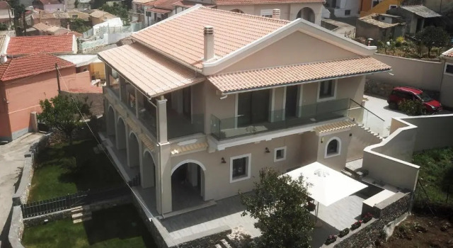 Коттедж Carpe Diem Moursia House