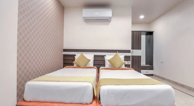 OYO 14474 Hotel Balaji Grand, Rezerwuj Hotel Hajdarabad 