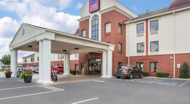 Номер Standard Comfort Suites Lebanon