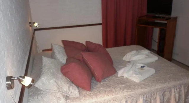 Трёхместный номер Superior Hotel Village Termas de Dayman