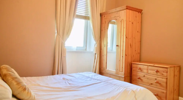 Central 1 Bedroom Flat Sleeps 2, Забронировать Апартаменты/квартира Апартаменты Эдинбурга, рядом с Bedlam Paintball, Апартаменты/квартира