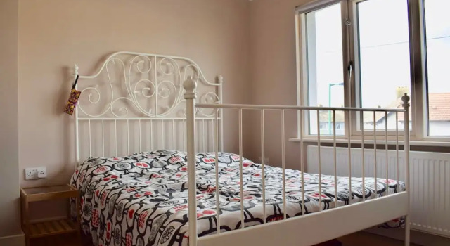 Charming 2 Bedroom House in Cabra, Prenota Casa vacanze Contea di Dublino 