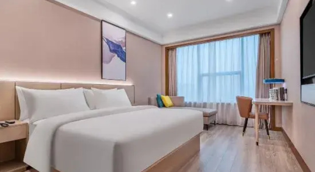 Starway Hotel (Chongqing Auto Expo Center Sanyawan Metro Station), Varaa Hotelli Hotellit Chongqing Area uima-altaalla, Uima-allas