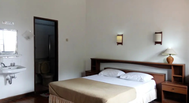 Camera familiare Standard con balcone Berlian Resort