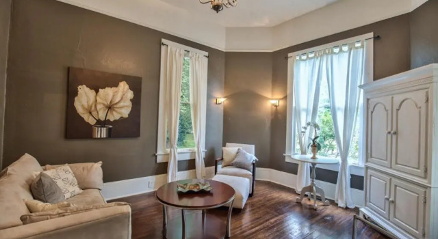 Classic/Modern Downtown Home, Rezerwuj Hotel Valdosta Georgia