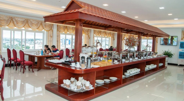 7S Hotel Pleiku & Em