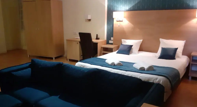 Номер Superior Logis Hôtel Restaurant de lEcu
