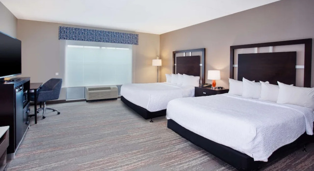 Четырёхместная студия Hampton Inn & Suites Columbia/Southeast-Fort Jackson