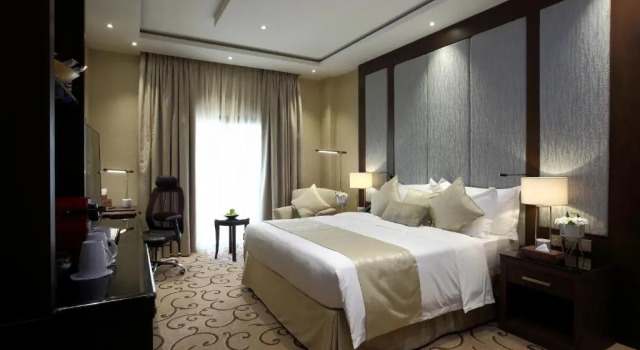 Двухместный номер Deluxe с балконом Vittori Palace Hotel and Residences