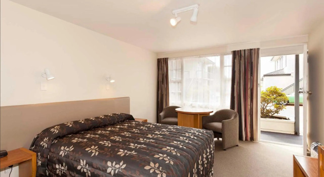Colonial Inn Motel, Забронировать Мотель Merivale 