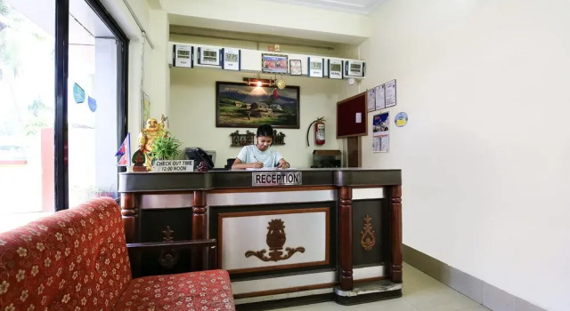 OYO 436 Hotel Everest Inn, Reservar Hotel Biratnagar 1st province