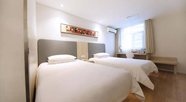 Двухместный номер Standard Hanting Hotel Guangzhou Gangdingxi