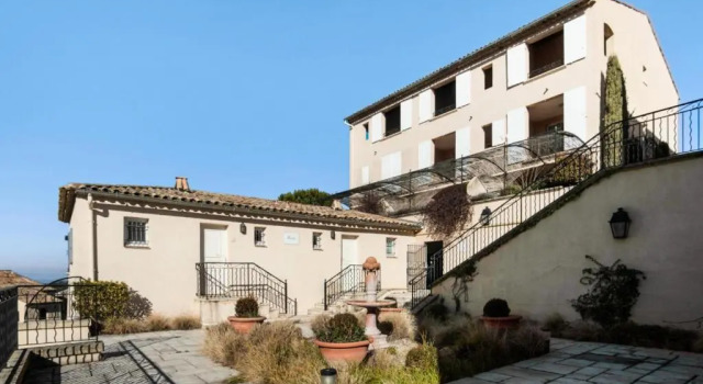 Village Pont Royal en Provence - maeva Home - Appartement 2 pièces 7 personn 56, Забронировать Апартаменты/квартира Отели Буш-дю-Рон с парковкой, Парковка