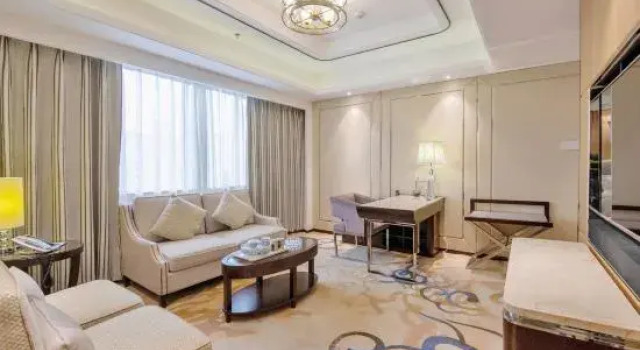 Люкс Executive Noble Jasper Hotel Huizhou